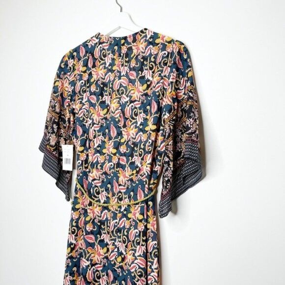 ALEXIA ADMORA Short Kimono Wrap Dress  - Picture 9 of 11